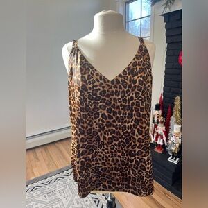 White House black market cheetah‎ print & Floral reversible Blouse